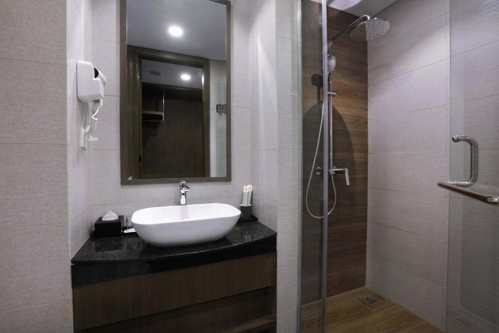 Hotel Harper Premier Nagoya Batam Exterior foto